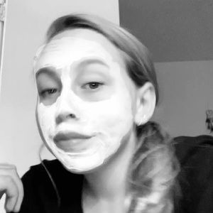 Meet your Posher, Erika